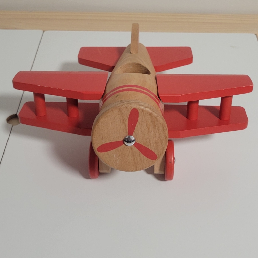 Hearth & Hand Airplane